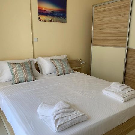 Luxury Apartment Keramoti Екстериор снимка